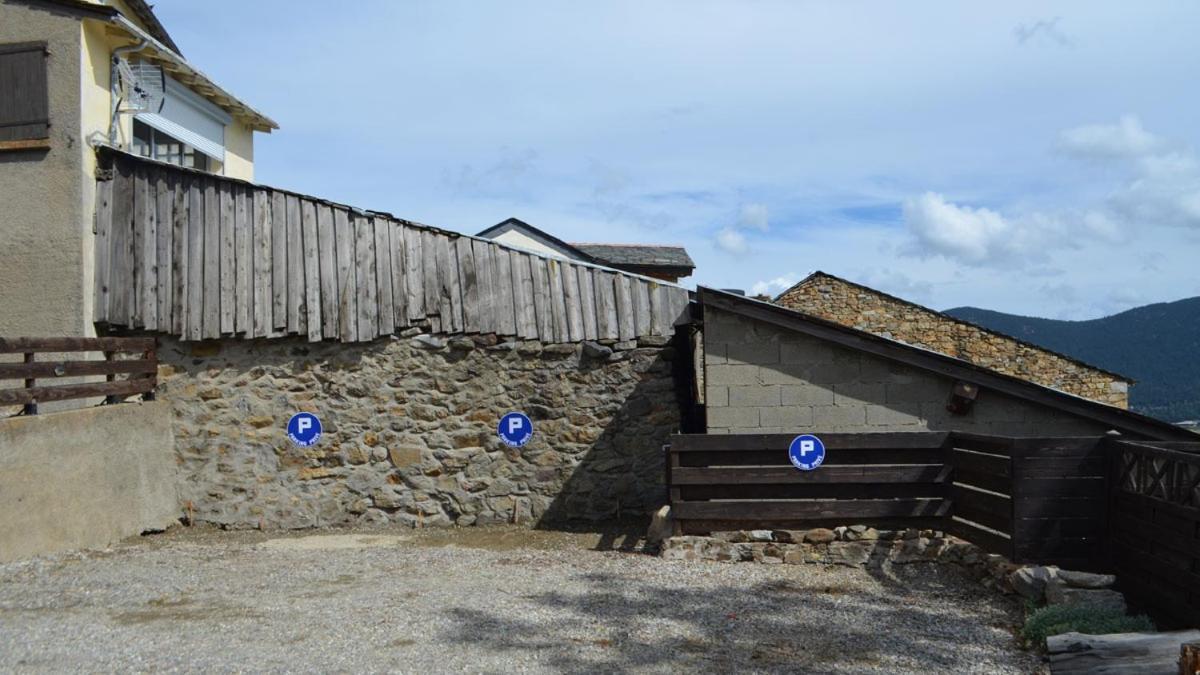 Willa La Grange De Cassiopee - Duplex Avec Vue Imprenable Angles Zewnętrze zdjęcie